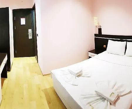 Kolibry Sv Otel 2*