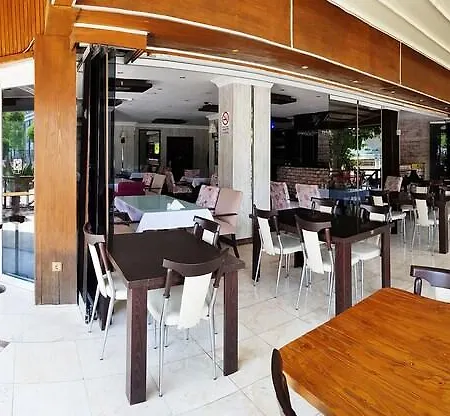Kolibry Sv Hotel 2*