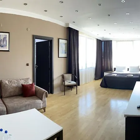 Kolibry Sv Hotel 2*