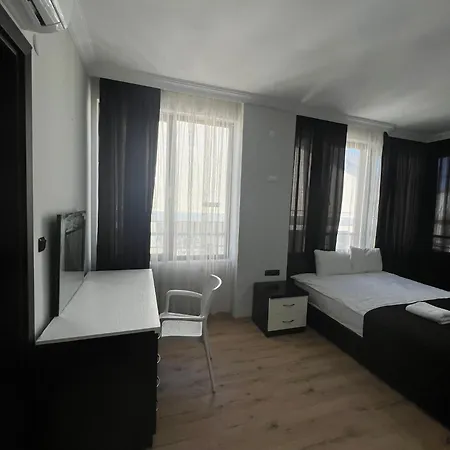Hotel Kolibry Sv