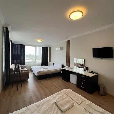 Hotel Kolibry Sv 2*
